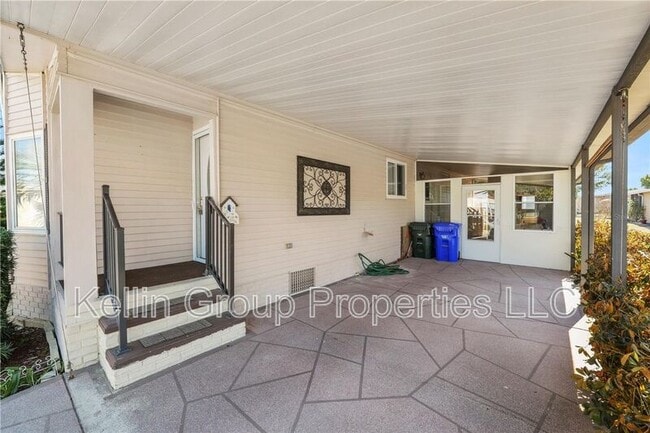 Building Photo - 1706 Fox Hill Dr