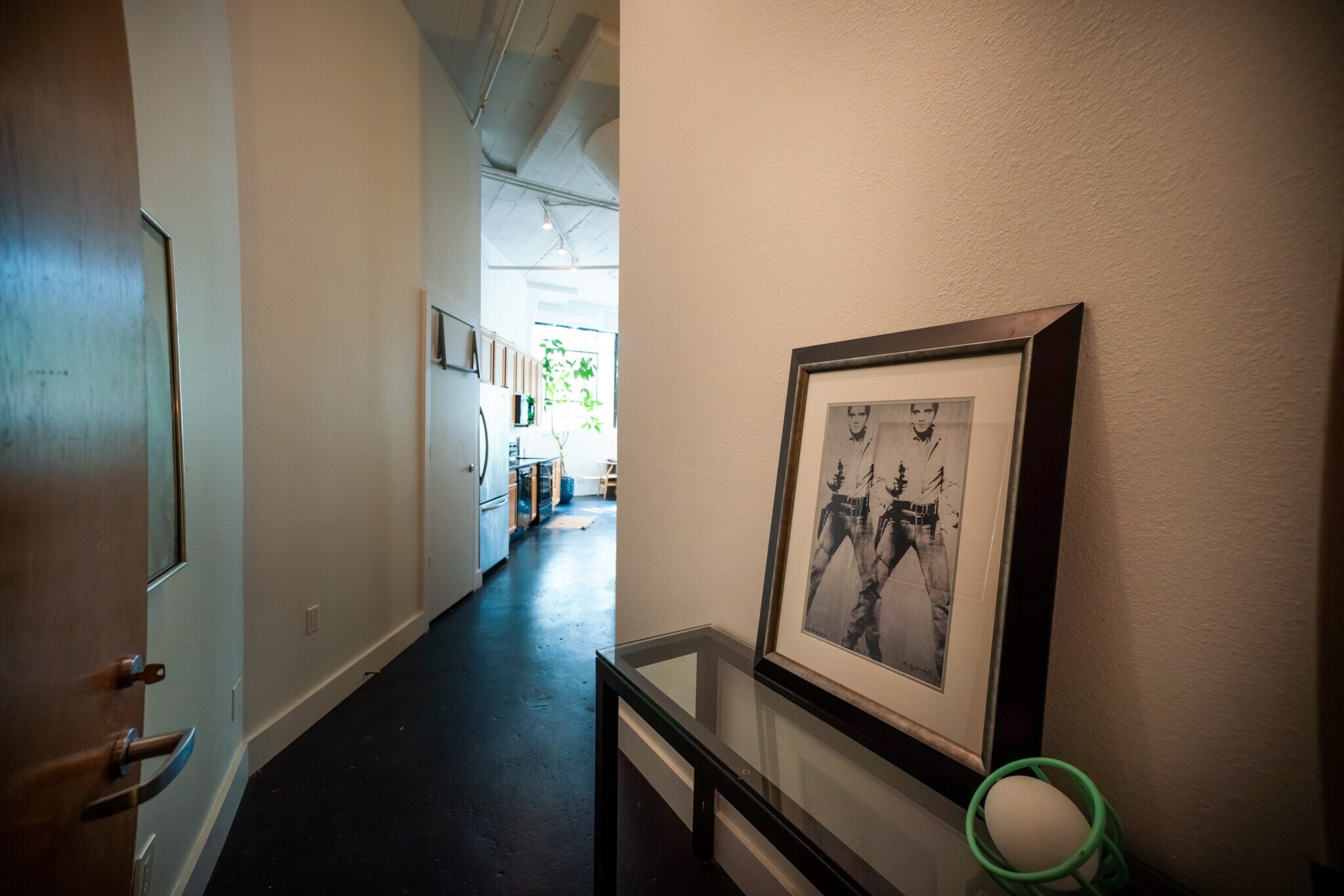 Building Photo - 2220 Canton St