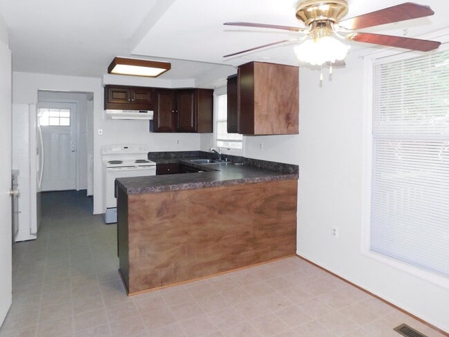 Building Photo - 3646 Lightner Ct