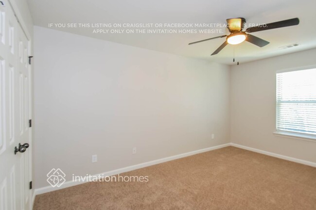 Building Photo - 1717 Hedgestone Ct