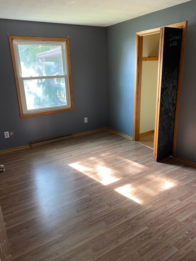 Building Photo - 1700 Manchester Ave NW