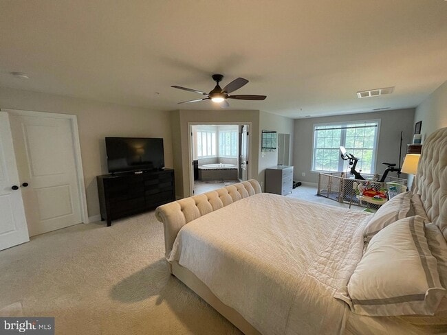 Building Photo - 4209 Lariat Way