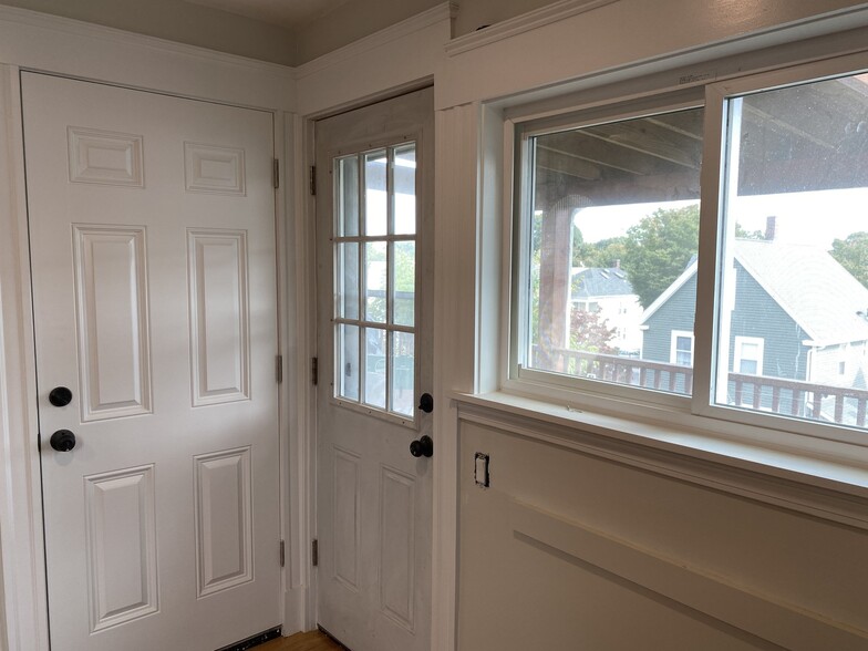 Building Photo - 18 Colberg Ave