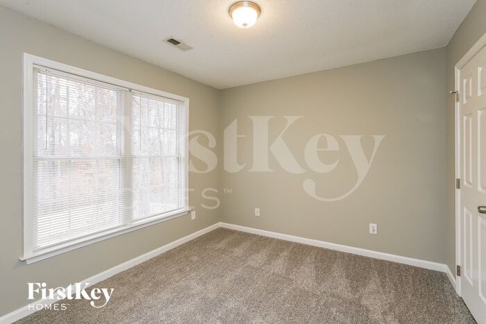 Building Photo - 2508 Glen Meadow Dr