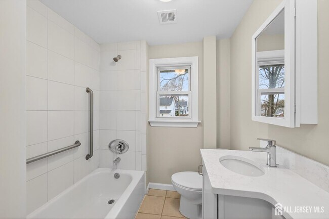 Building Photo - 119 Vogel Pl
