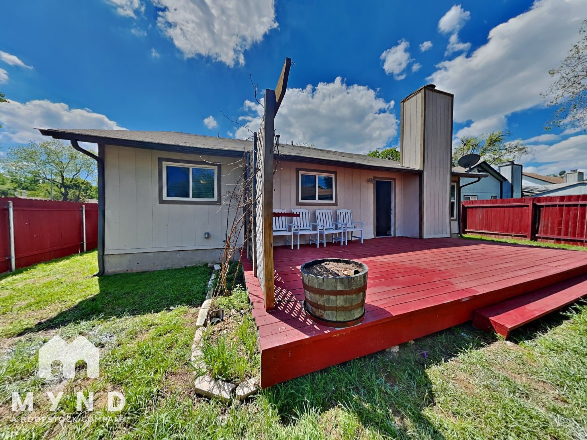 Building Photo - 9716 Meadowheath Dr