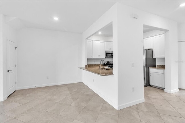 Building Photo - 15127 Lyla Ter