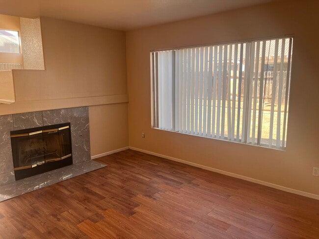 Building Photo - Beautiful 4bd/3ba House in Moreno Valley R...