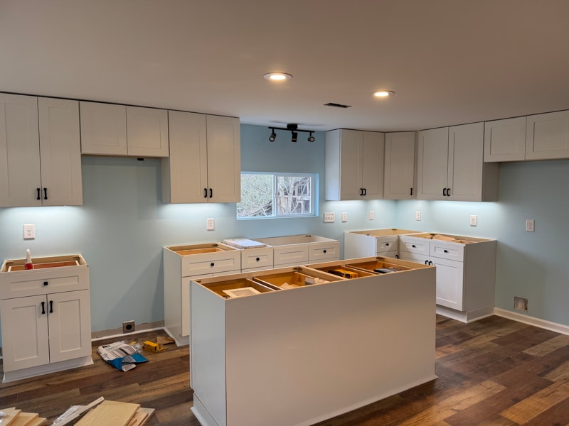 Building Photo - 330 Fountainhead Rd