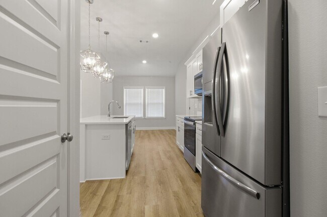 Building Photo - 6434 Kylito Cir