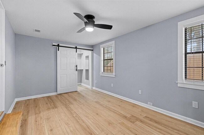 Building Photo - 5968 Capitol Dr