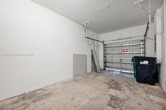 Building Photo - 10350 NW 30th Terrace