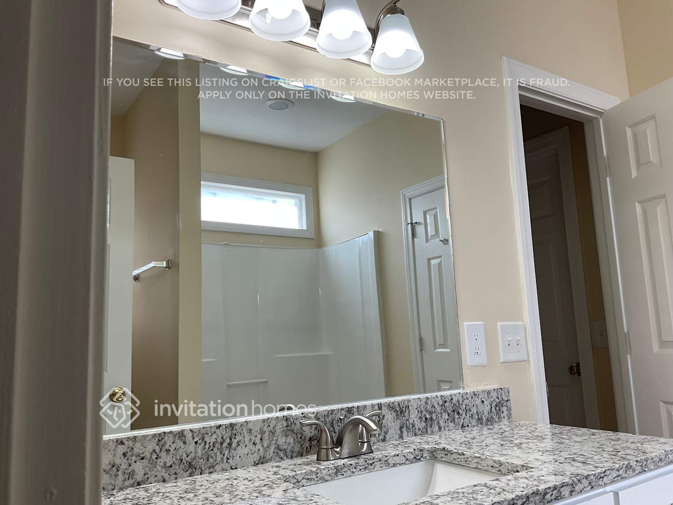 Building Photo - 4044 Ashford Way