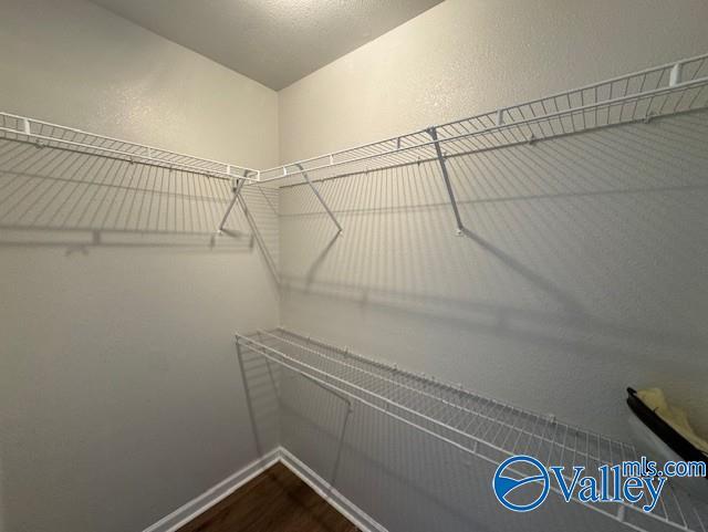 Building Photo - 15261 Tyler Mill Dr
