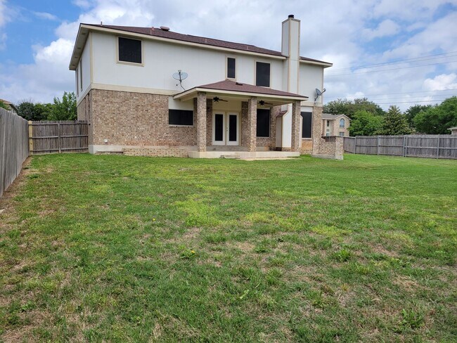 Building Photo - HUGE 4-5 BEDROOM IN HARKER HEIGHTS - OVER 2700 SQ FT