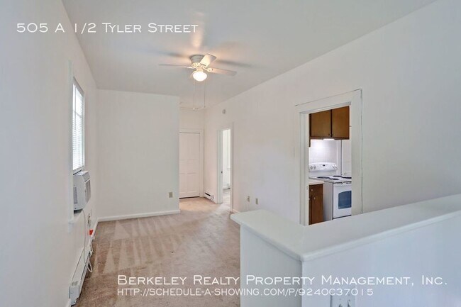 Building Photo - 505 1/2 Tyler Street - A