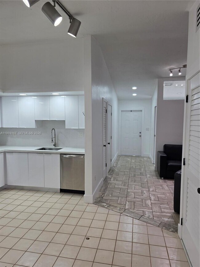 Building Photo - 12241 SW 115th Terrace