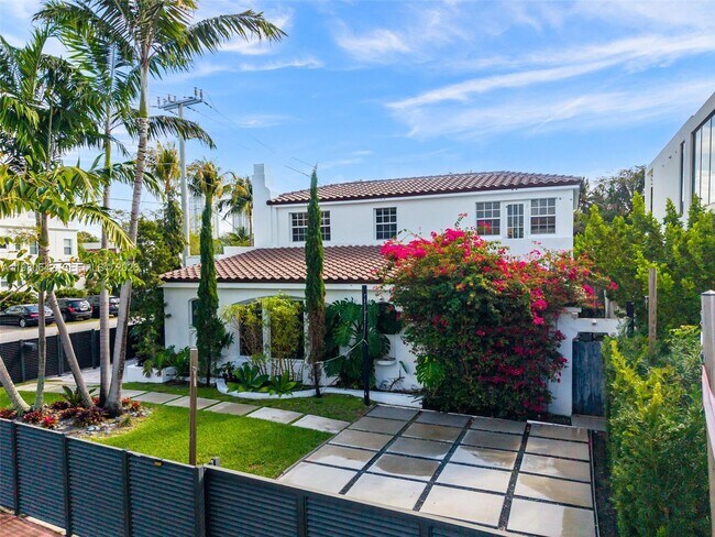 Building Photo - 4491 Prairie Ave