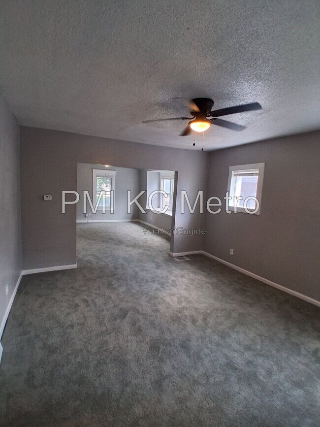Building Photo - 4607 Olive St