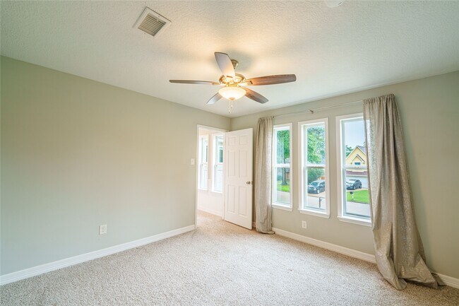 Building Photo - 13018 Wincrest Ct