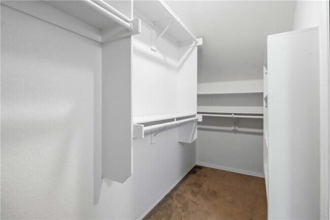 Building Photo - 1299 N Sicily Ln