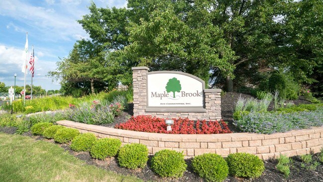 Building Photo - Maple Brook
