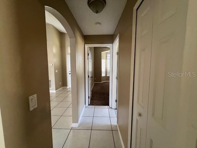 Building Photo - 202 Woodbury Pines Cir