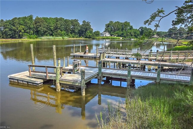 Building Photo - 3504 Fontwell Ct