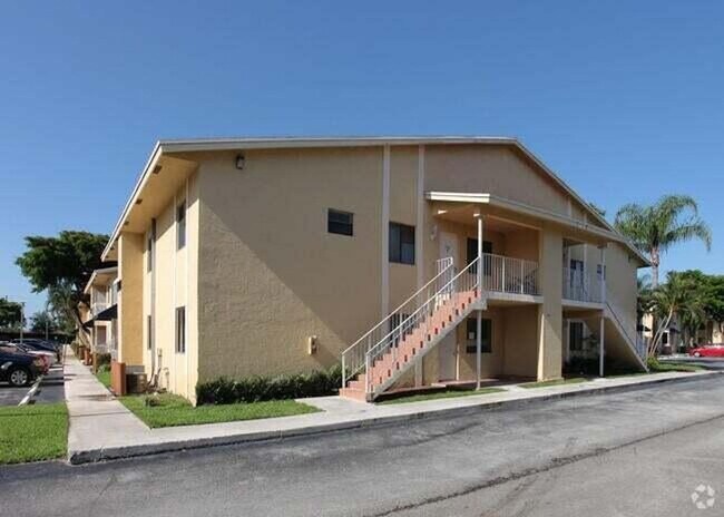 Building Photo - 6043 10th Ave N