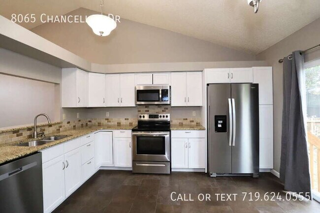 Building Photo - 8065 Chancellor Dr