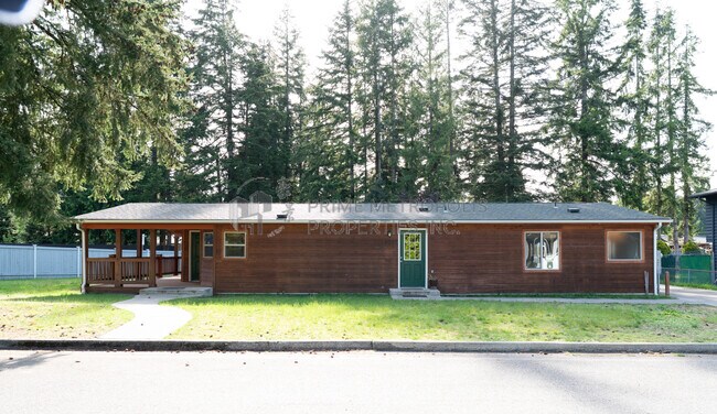 Building Photo - 14051 145th Ave SE