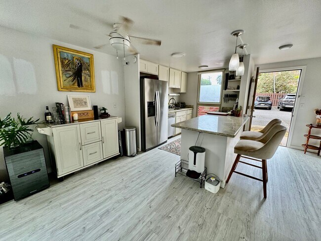 Building Photo - Available Now | Fully Furnished 1 Bedroom,...