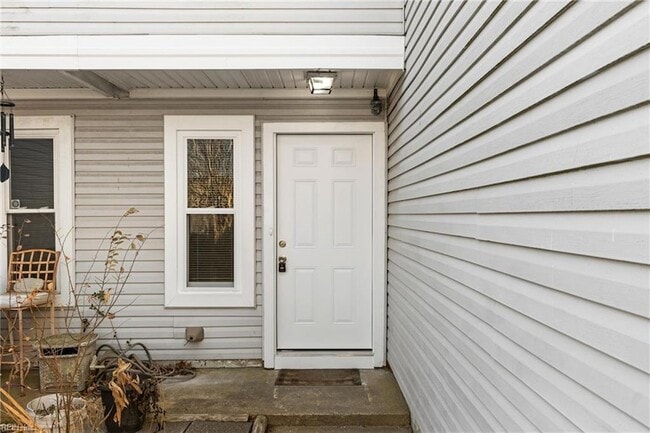 Building Photo - 1619 Slidell Ln