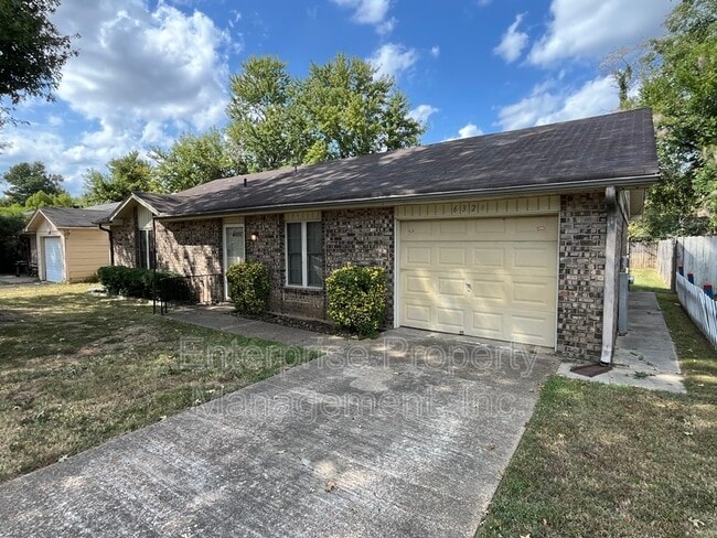 Building Photo - 6324 Woodgreen Dr