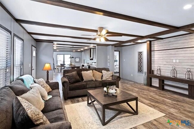 Primary Photo - 2995 Barr Ln