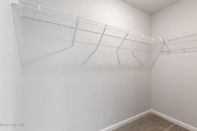 Building Photo - 3121 Lobelia Ln