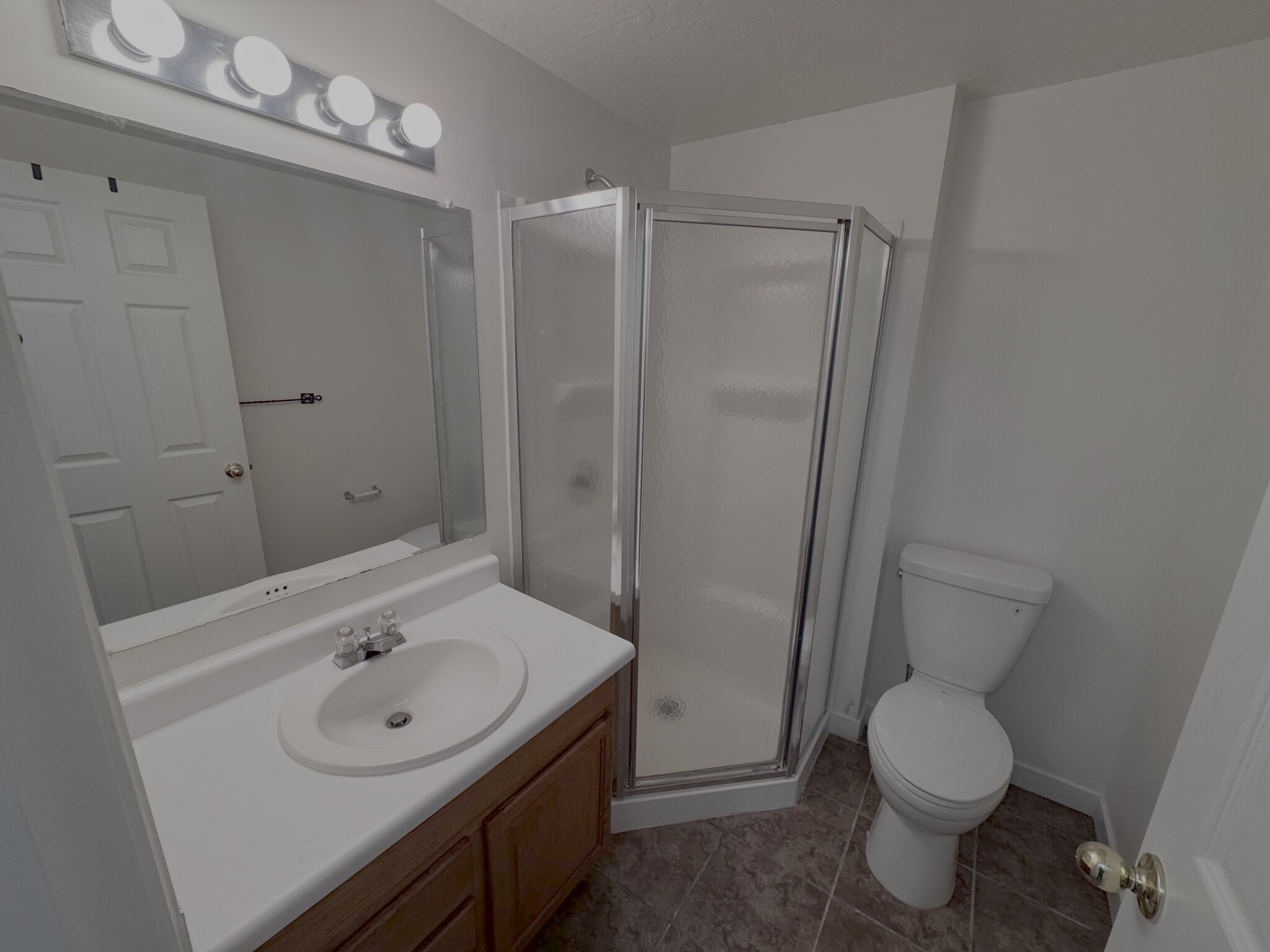 Building Photo - 8004 S Old Barn Dr