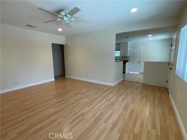 Building Photo - 2641 Santa Ana Ave