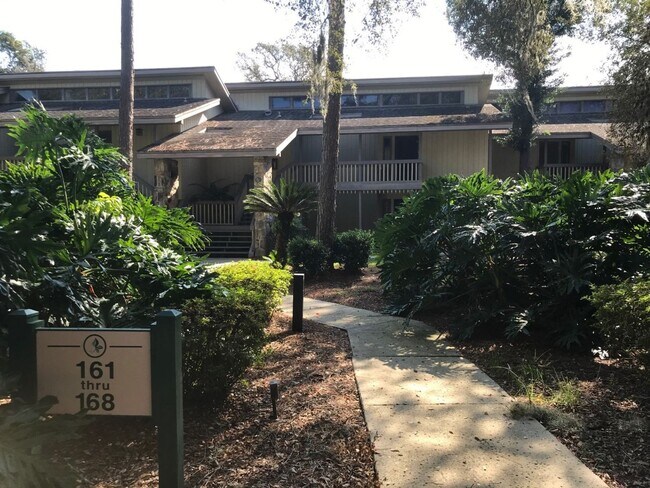 Building Photo - 167 Palm View Ct