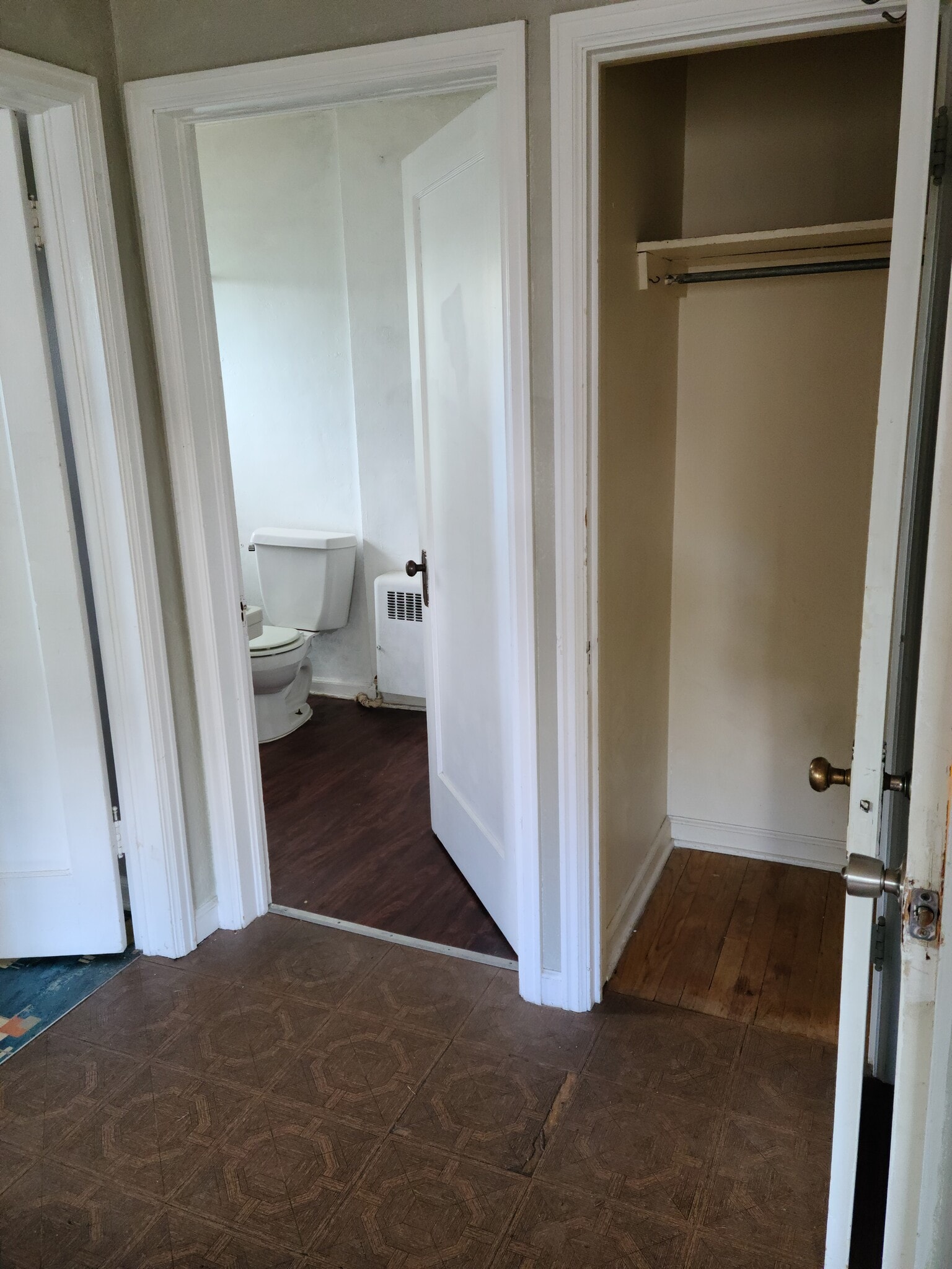 Building Photo - 345 S 9th Ave