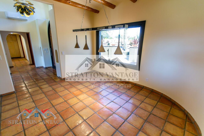 Building Photo - 39614 N 7th St