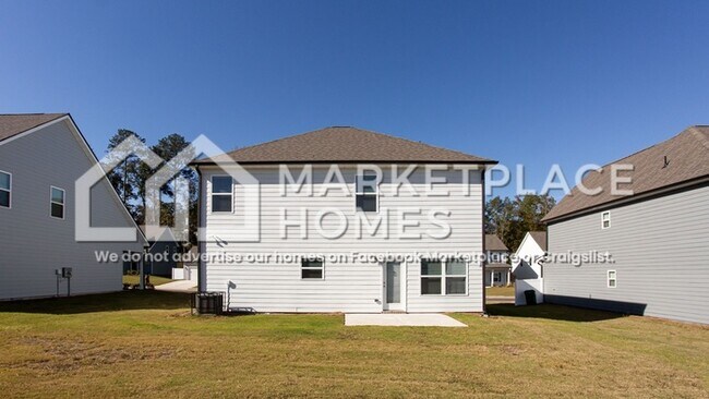 Building Photo - 227 W L Miller Dr