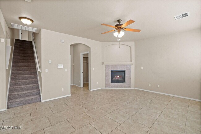 Building Photo - 3836 Loma Cristobal