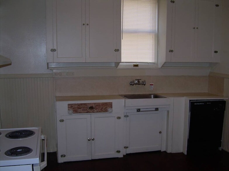 Building Photo - 5505 Reiger Ave