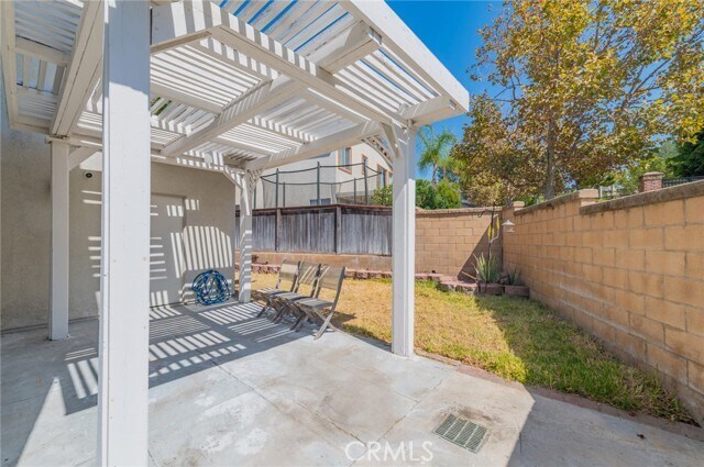 Building Photo - 14136 Visions Dr