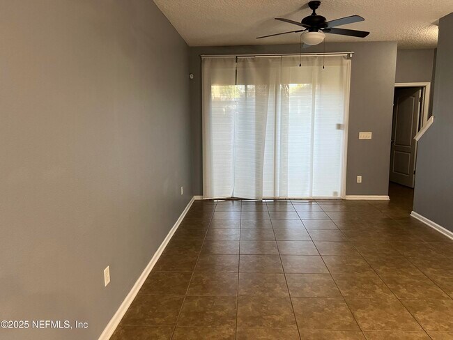 Building Photo - 12286 Black Walnut Ct