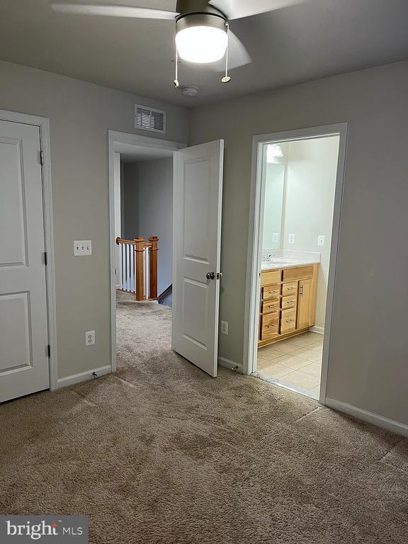 Building Photo - 9898 Obin Ln