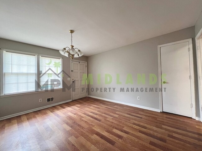 Building Photo - 357 Creighton Dr