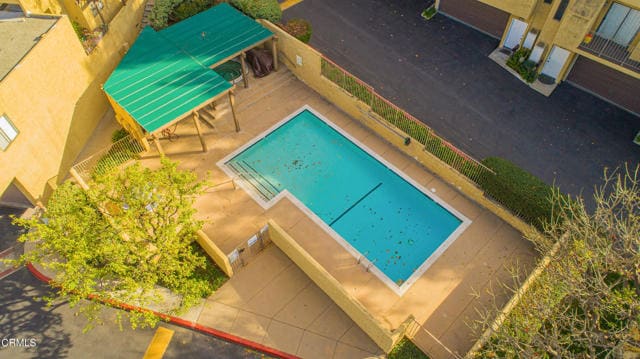 Building Photo - 4808 Vía Colina