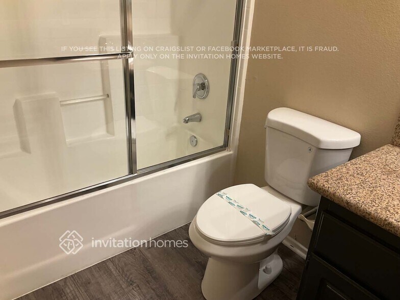 Building Photo - 27515 Nellie Ct